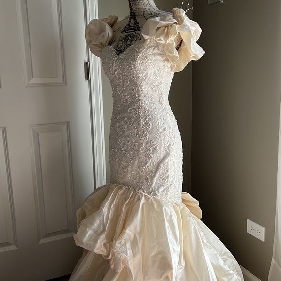 Stunning, sophisticated custom silk, pearls & sequins gown | Wedding, formal | 6 - Picture 12 of 16